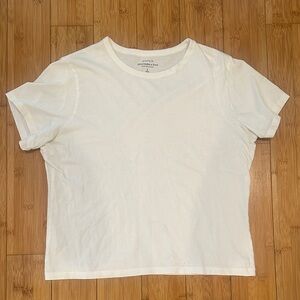 Abercrombie & Fitch White Skimming Tee, Short sleeve size small